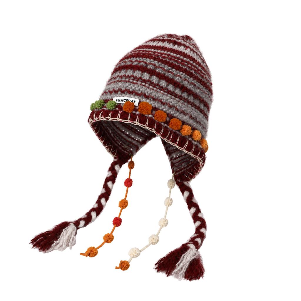 Sweet and cool color matching jacquard ear cap, colored ball twist braid wool hat modified face shape autumn and winter knitted hat women