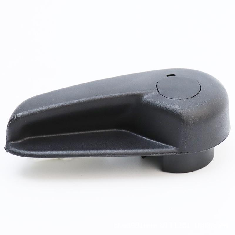 The 6M2116B626 is a compatible hood release handle switch for Ford Mondeo and S-MAX models.