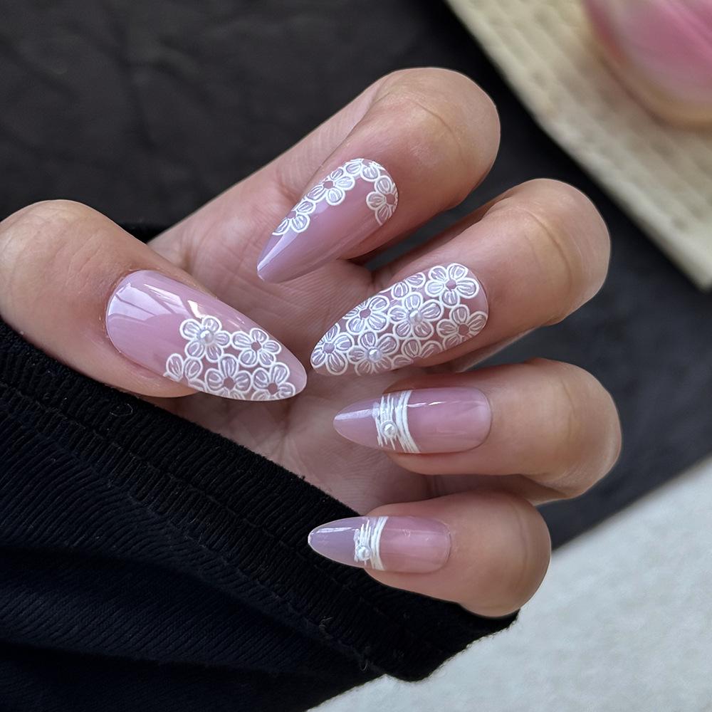 Handmade French Lace Pearl Manicure: Exquisite Almond-Shaped Wedding Nails (24 Pieces)