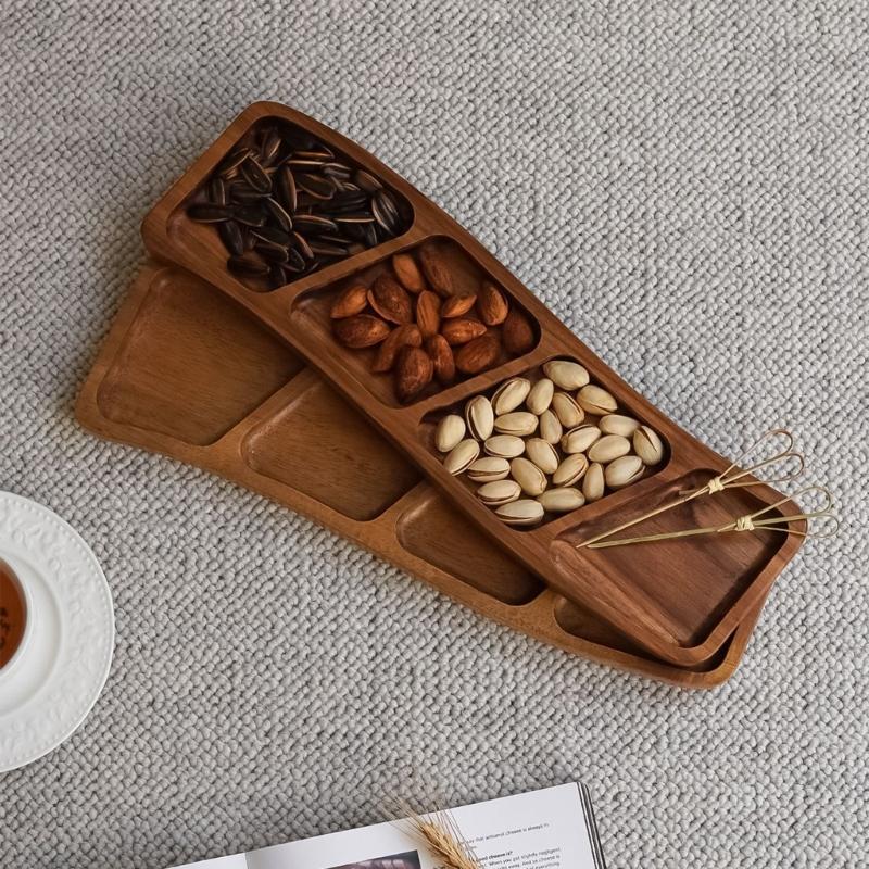 Multiple Compartment Storage Tray Made of Bamboos for Snacks Organization Prevents Flavor Mixing Stylish Irregular Color Pattern