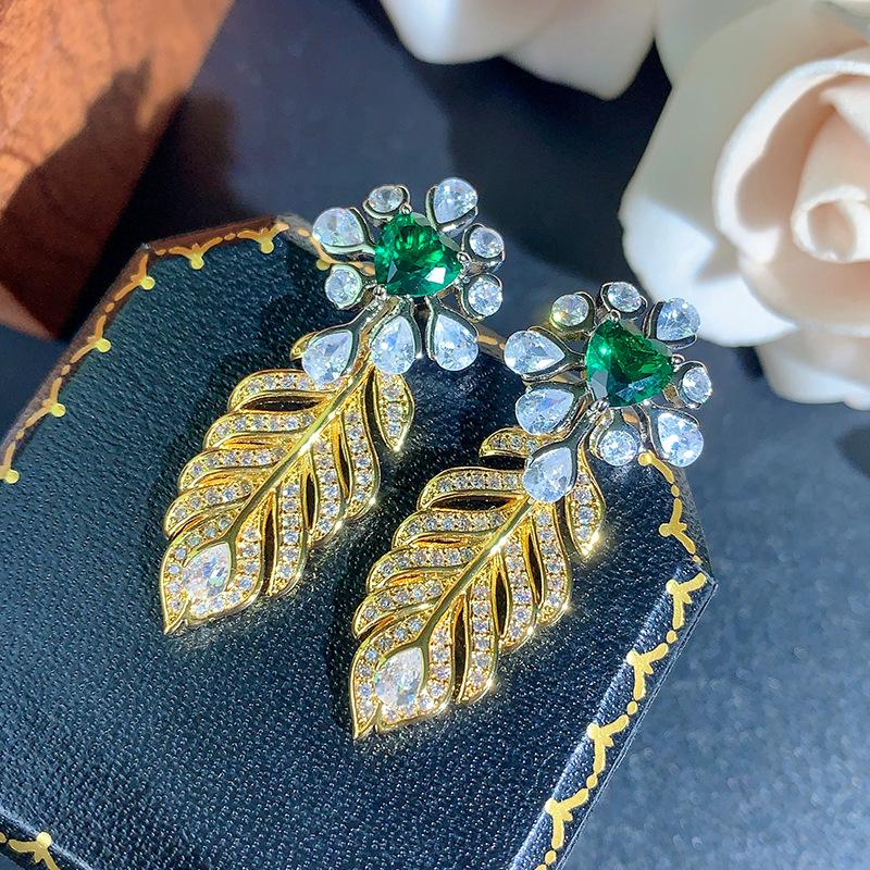 

Ювелирные серьги-гвоздики S925 серебряные игольчатые серьги-цветы из циркония двойного назначения ретро легкие роскошные универсальные темпераментные модные женские