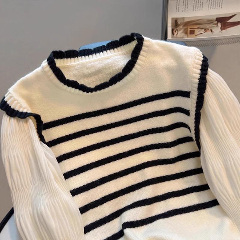 Splicing Striped Fake Two-piece Knitted Sweater Women's Beautiful Sweater Sweet Bubble Sleeve Top