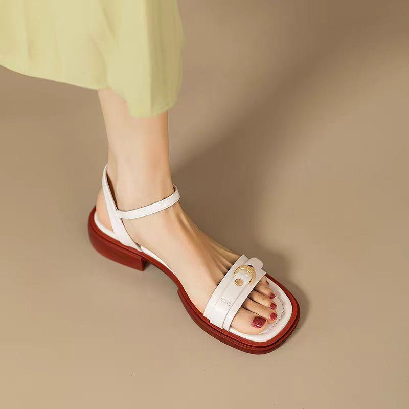 Open-toed sandals women's new spring and summer 2025 brown retro flat-bottomed casual versatile one-word belt women's sandals