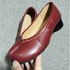 Mary Jane Tibi Split-toed Shoes Women's 25 New Thick Heel Fashion Simple Retro Pleated Pig's Trotters Ballet Shoes