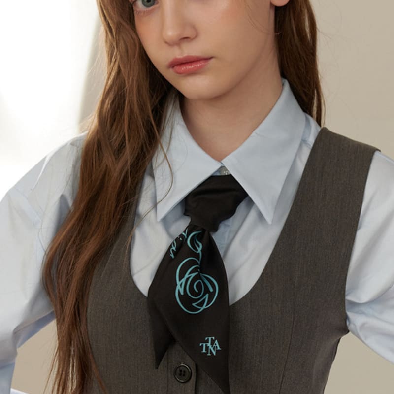 Tatiana Blühende blaue Rose Twilly Seidenschal SF2905