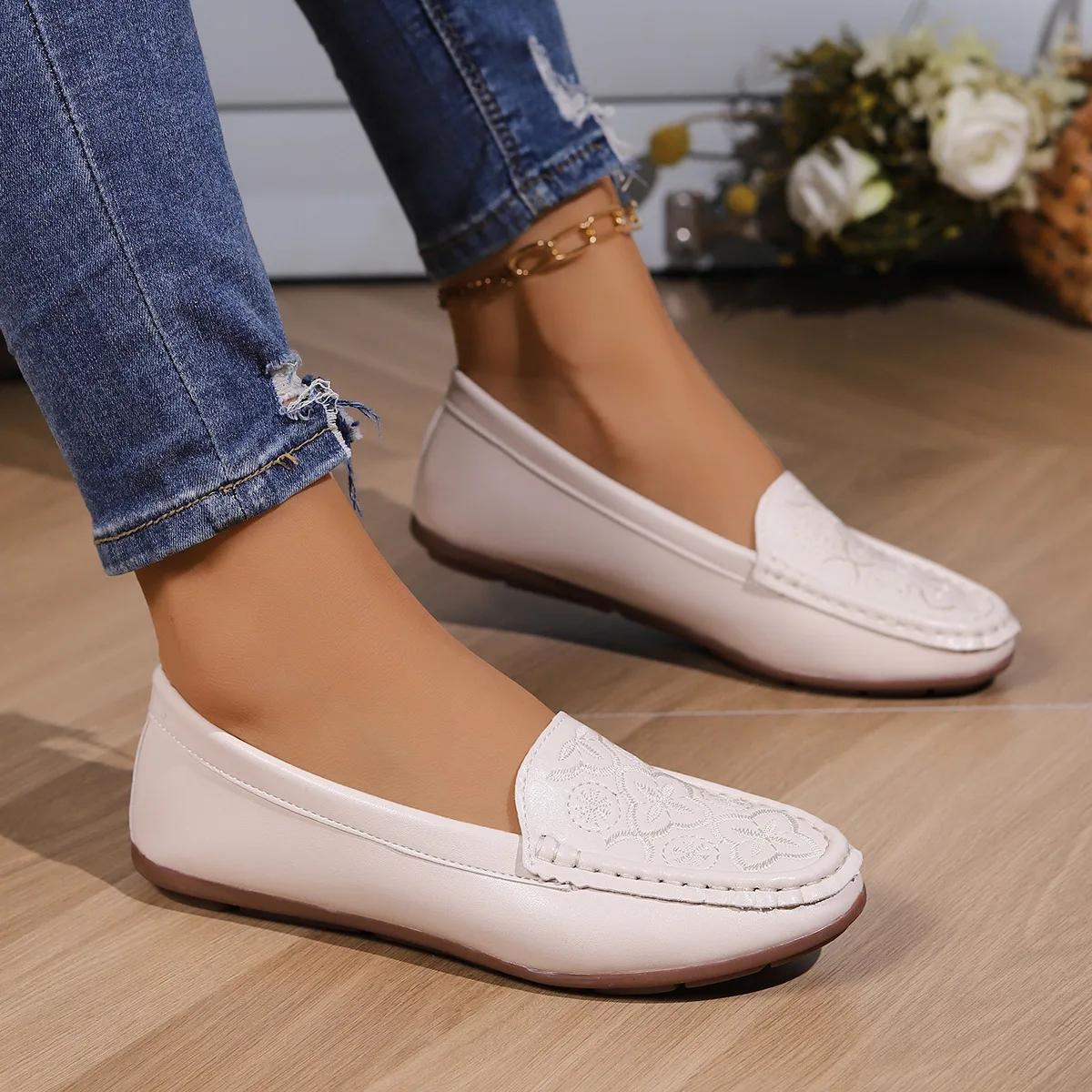 Новые женские туфли весна-осень с круглым носком на плоской подошве с большим низким — фото 4