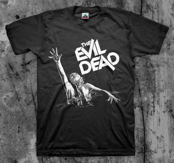 

Evil Dead Woman Movie T Shirt B/W Unisex T-Shirt XL