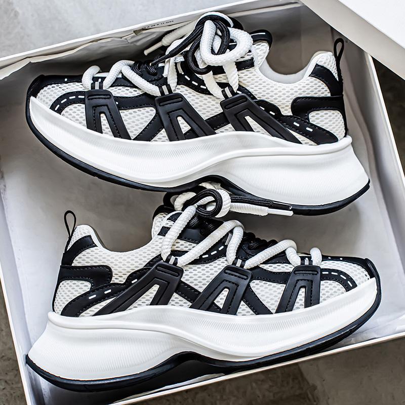 

Папины кроссовки мужские 2025 лето новая мода корейская версия универсальный тренд дышащая сетка сочетание цветов толстая подошва ремешки мужская обувь 44