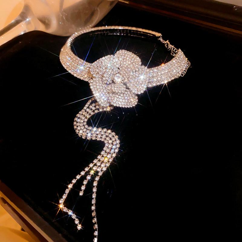 Elegant Rhinestone Multi-layer Floral Tassel Clavicle Necklace