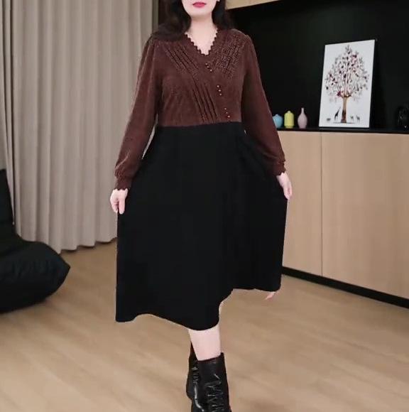 Spring Korean Plush Loose Plus Size Influencer Dress for Middle-Aged Women