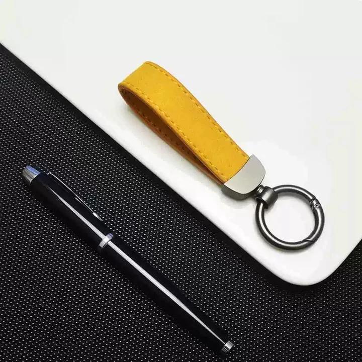 Personalize Name Number Suede Leather Car Keychain Business Gift Laser Custom Logo Leather Bag Keyring Men Women Key Chain Ring