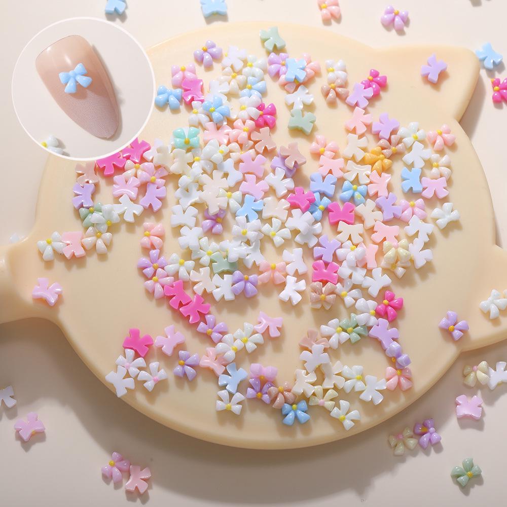 

50 Разноцветных Мини-шармов для ногтей в виде бантиков - Милые полимерные бантики для весеннего дизайна ногтей 10