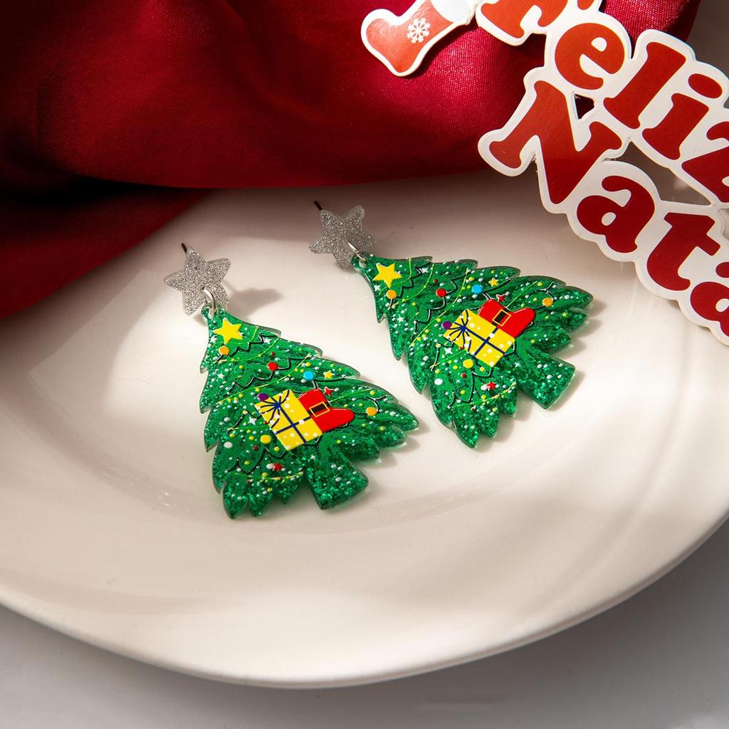 Exaggerated Snowflake Earrings: Creative Acrylic Christmas Design for Women