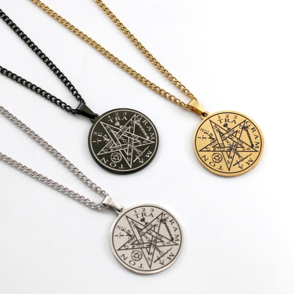 Collier Gothique Baphomet Pentacle Inversé en Acier Inoxydable - Or
