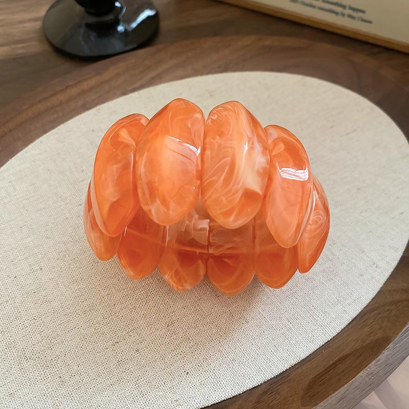 Gradient Geometric Resin Bracelet: Elegant, Versatile Fashion Jewelry for Women