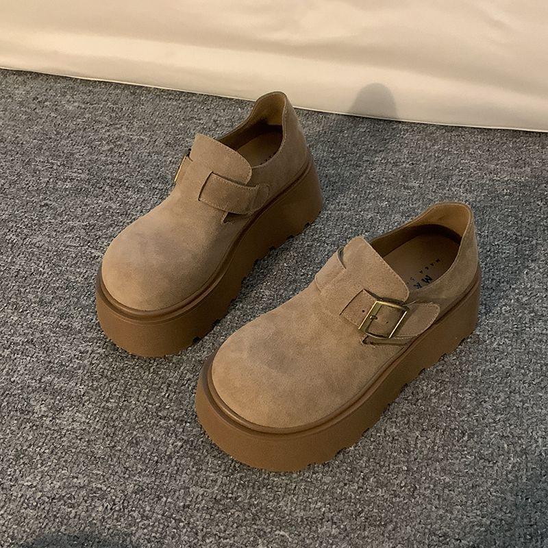 

Ботильоны-чулки цвета хаки из замши на массивном каблуке с острым носком для женщин - Осень/Зима 2025 36