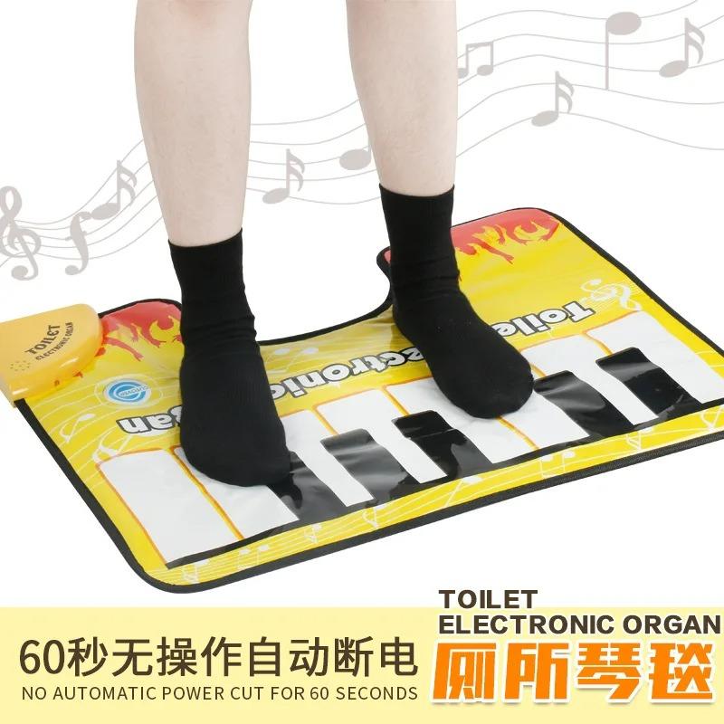 Mini Golf Putting Green Set Funny Toilet Golf - Indoor Sports Game for Adults Leisure Entertainment Bathroom Toilet Piano Basin
