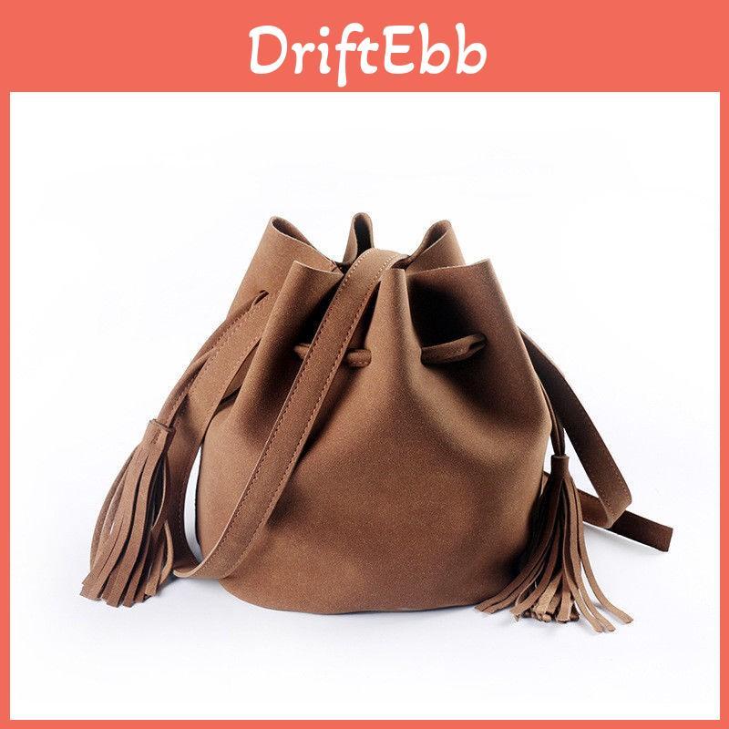 Fashionable Lady Crossbody Bag With Tassel In Trendy Bucket Design