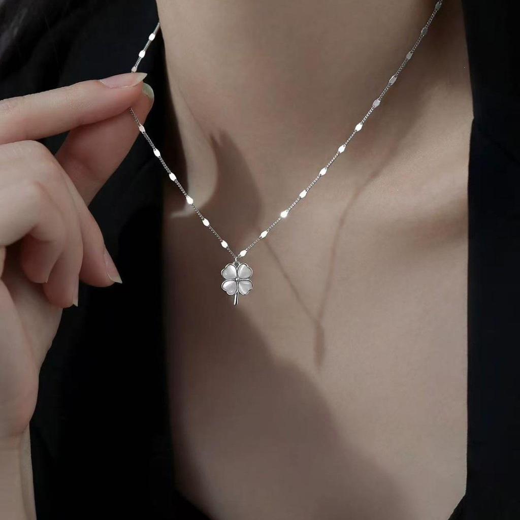 925 Sterling Silver Four-Leaf Clover Light Luxury Clavicle Necklace - 2025 New High-End Women's Fashion Accessory.