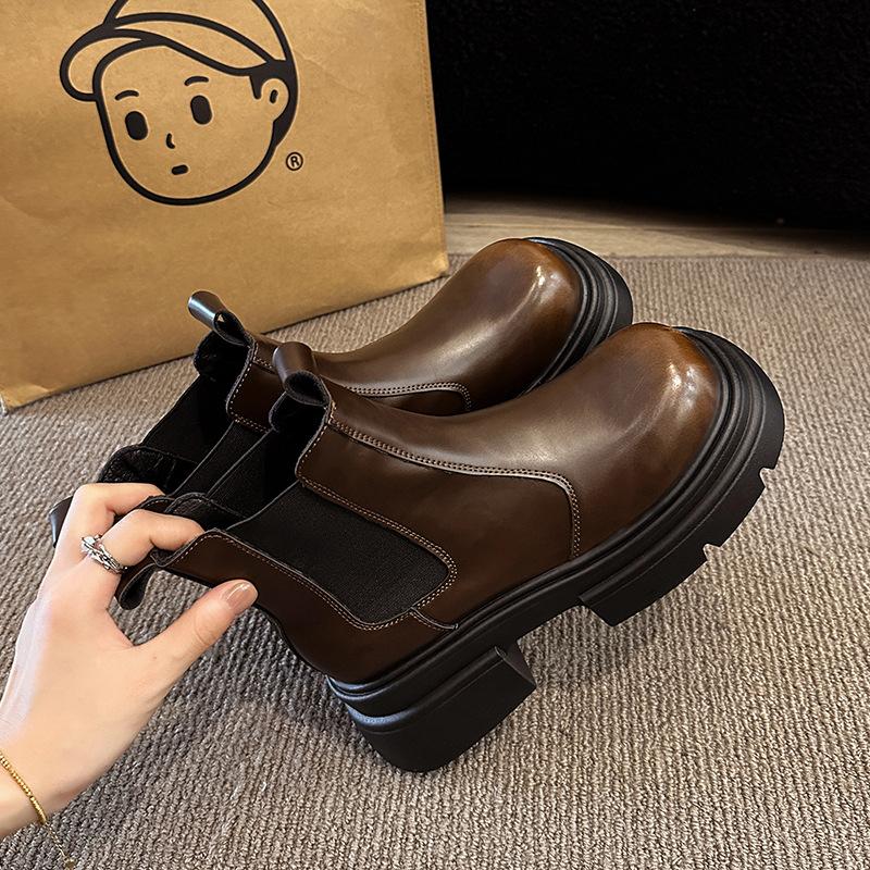 

Ботинки Martin женские Brit 2024 универсальные винтажные коричневые дымчатые ботинки Chelsea на платформе 35 темно-коричневого