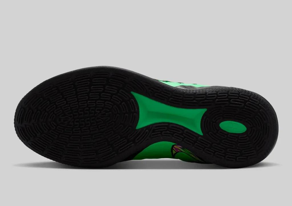 II3985-300 Nike Sabrina 3 Gamer (II3986-300) (Women's)