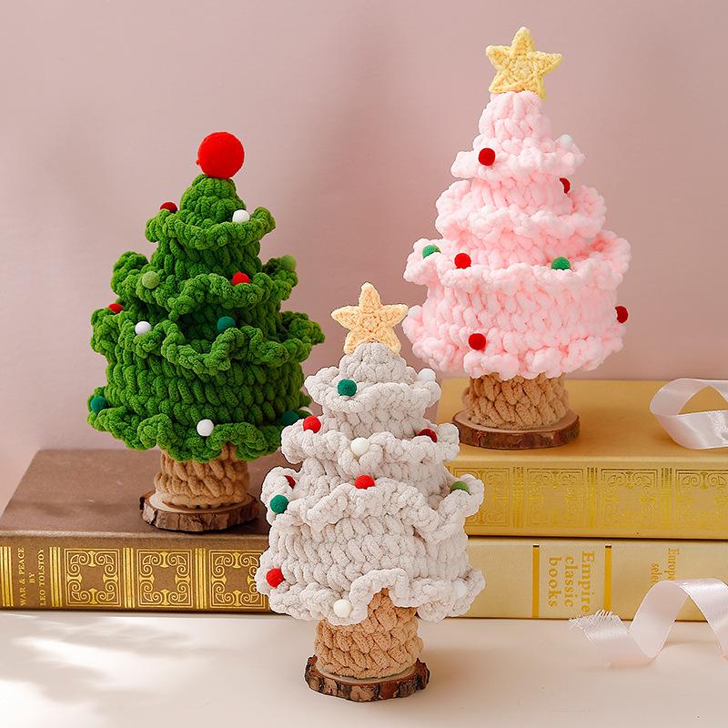 2pcs Christmas Tree Pure Handmade Yarn Knitting Christmas Gift Ornaments Holiday Creative Gift Decoration