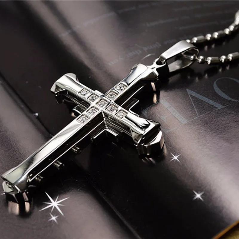 New Male Crystal Cross Jesus Pendant Gold/Black/Blue Color Zirconia Cross Pendant Necklace Stainless Steel Jewelry