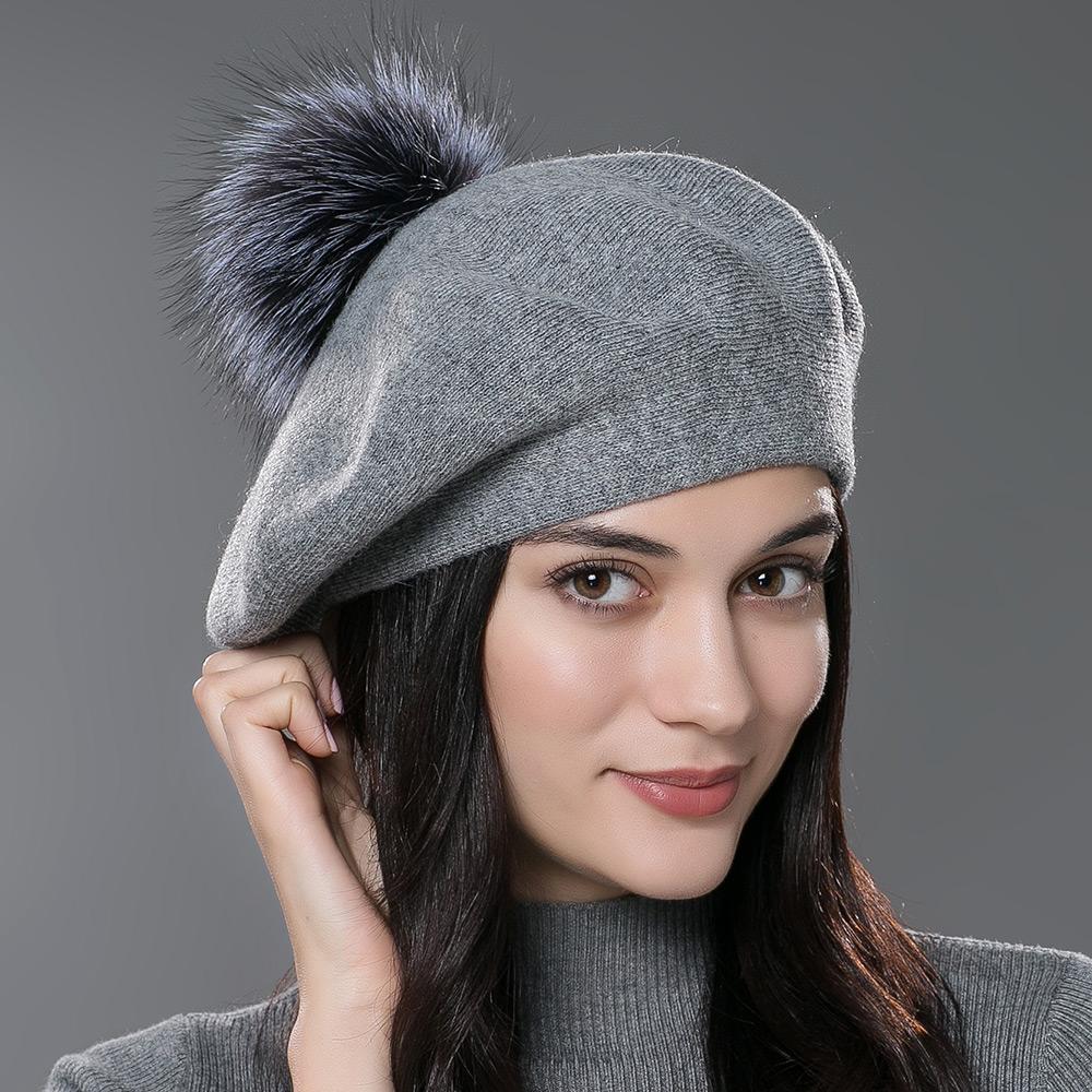 A Women's Beret Knitted Wool Hat with Fur Ball, Fashionable European and American Popular Hat, Autumn and Winter Thick Ear Protection Wool Hat