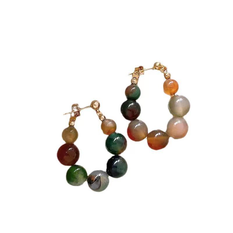 Elegante ethnische Jade-Perlenohrringe für Damen - Farbenfrohes Nischendesign