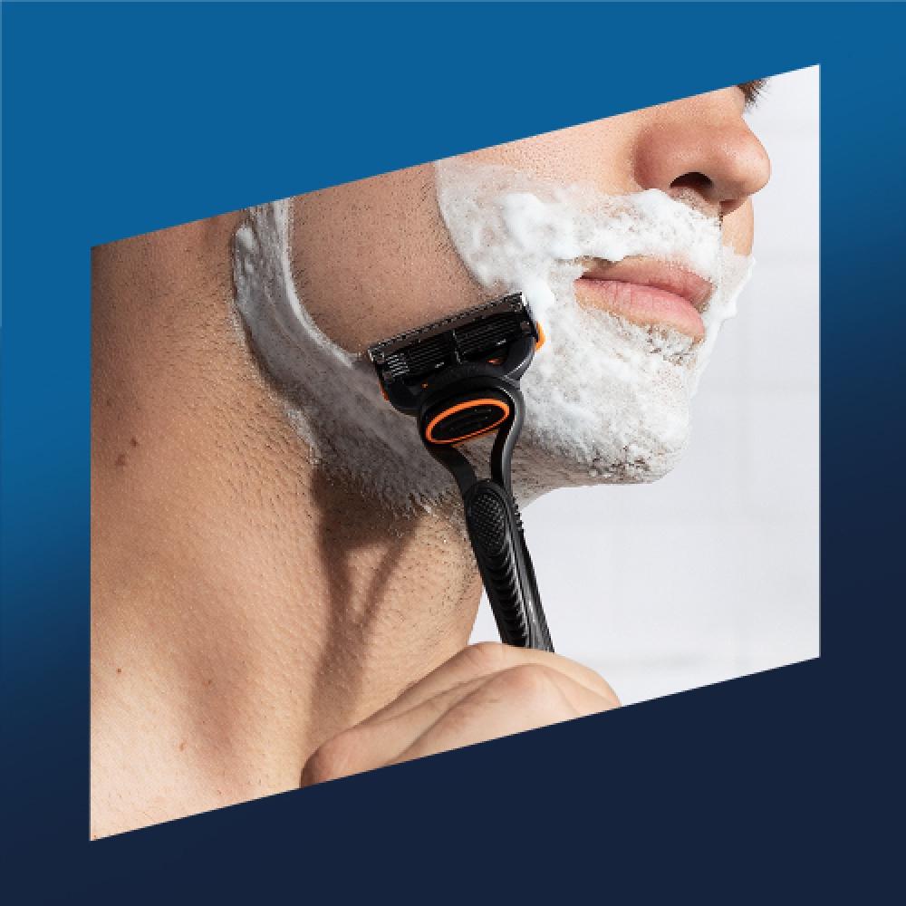 Gillette Fusion Manual Shaver Handle 1pc + 2 Blades