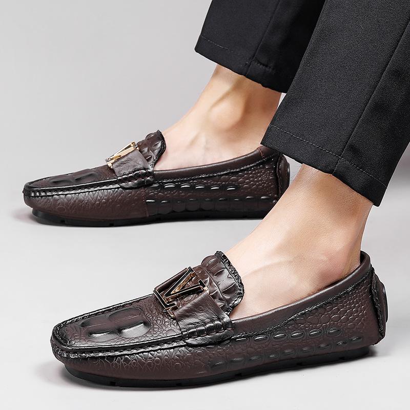First layer cowhide crocodile pattern beanie shoes large size lazy driving shoes British casual shoes genuine leather cowhide men's shoes