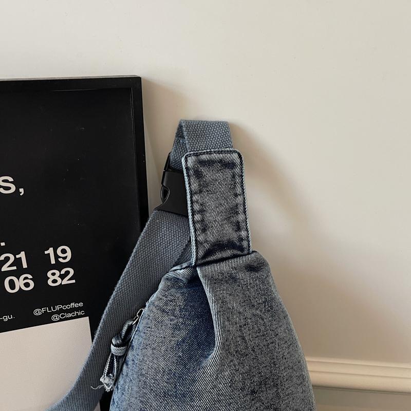 Denim Sling Bag Casual Chest Bag Lightweight Crossbody Backpack for Men and Women