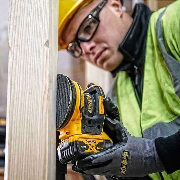 DeWALT DCW210N Multi-cutter outil multifonction sans charbon 18V Version nue