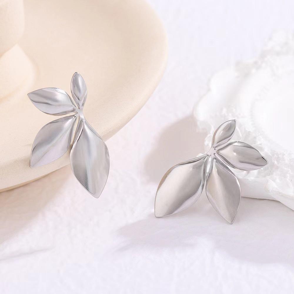 

Women’s Stainless Steel Leaf Stud Earrings - European & American INS Style