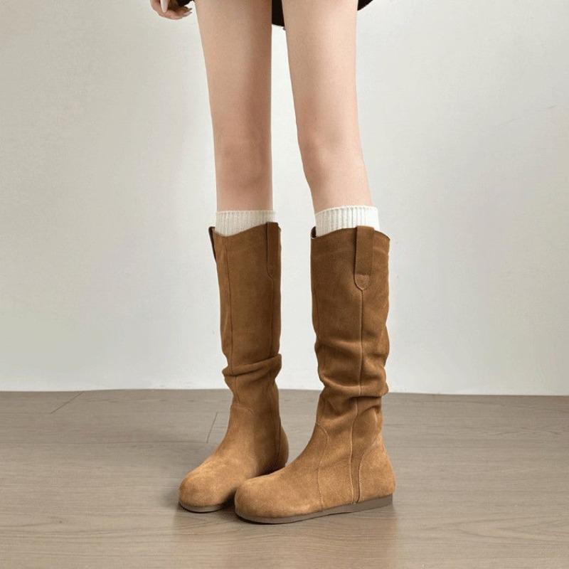

Retro-style Shoes - Versatile Flat Long Boots for Women in Autumn and Winter. New Arrivals with Pleated Design. 40 коричневий
