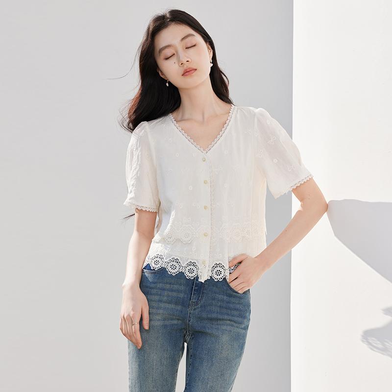 French embroidery hollow V-neck short-sleeved shirt