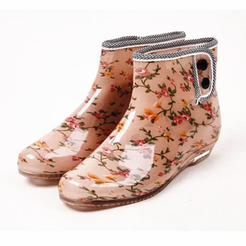 

Весенне-осенние прозрачные непромокаемые туфли, женские модные короткие непромокаемые сапоги, садовая корейская нескользящая обувь для воды с пряжкой, комплекты обуви 40 разноцветный