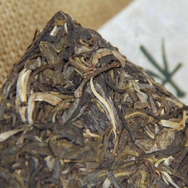 250g High Mountain Arbor Tree Raw Pu'er Tea Brick Yunnan Pu-erh Green Tea Gift