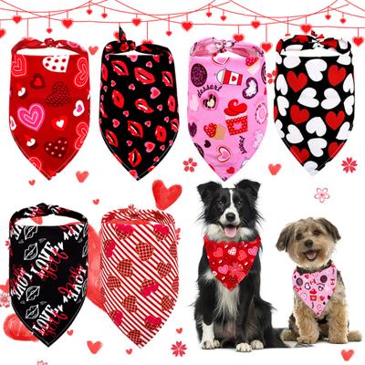 Valentine's Day Dog Bandana Dog Triangular Bib with Love Heart Prints Cute Pet Scarf for Small Medium Large Dogs Cats Party Wedding Photoshoot