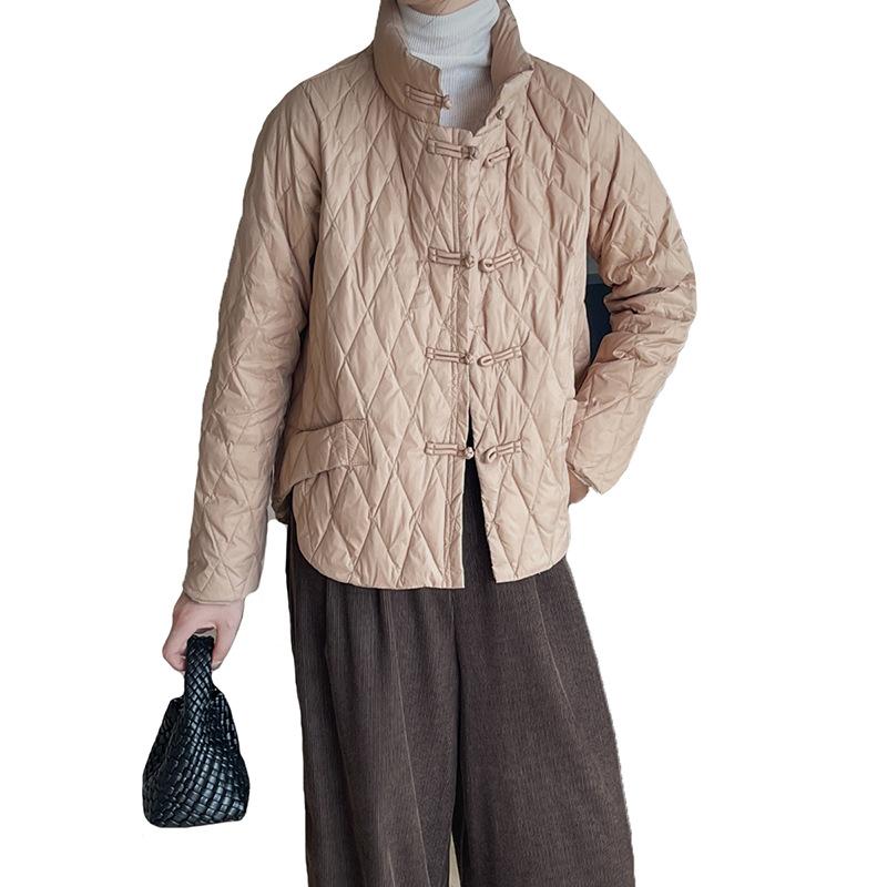 Button short down jacket women's 2024 winter new retro literary and warm lightweight rhombus design literary jacket