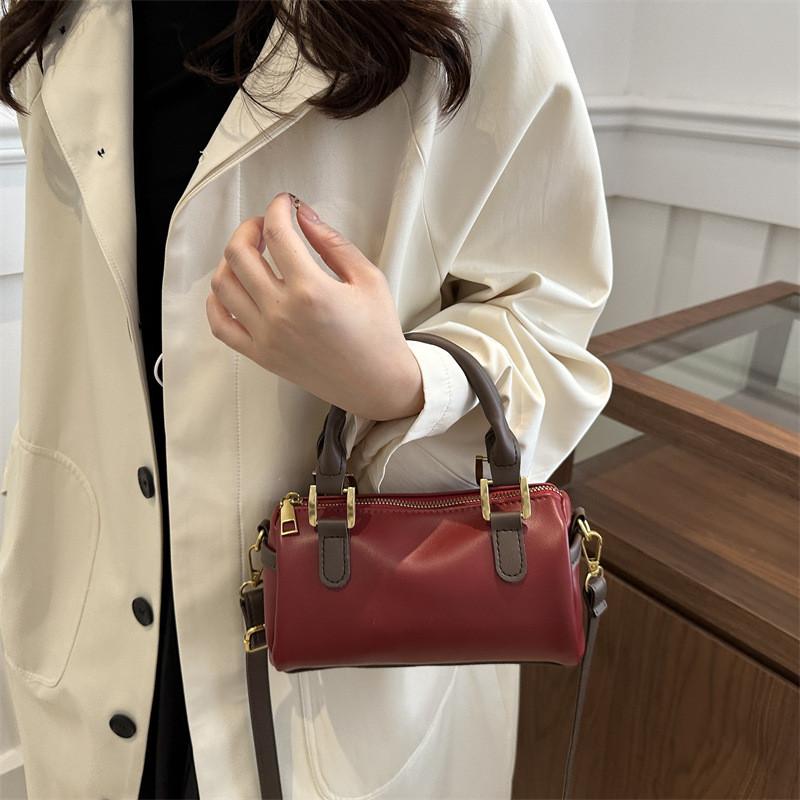 Fashionable Retro Style Handbag Stylish Women's Single Shoulder Pillow Bag