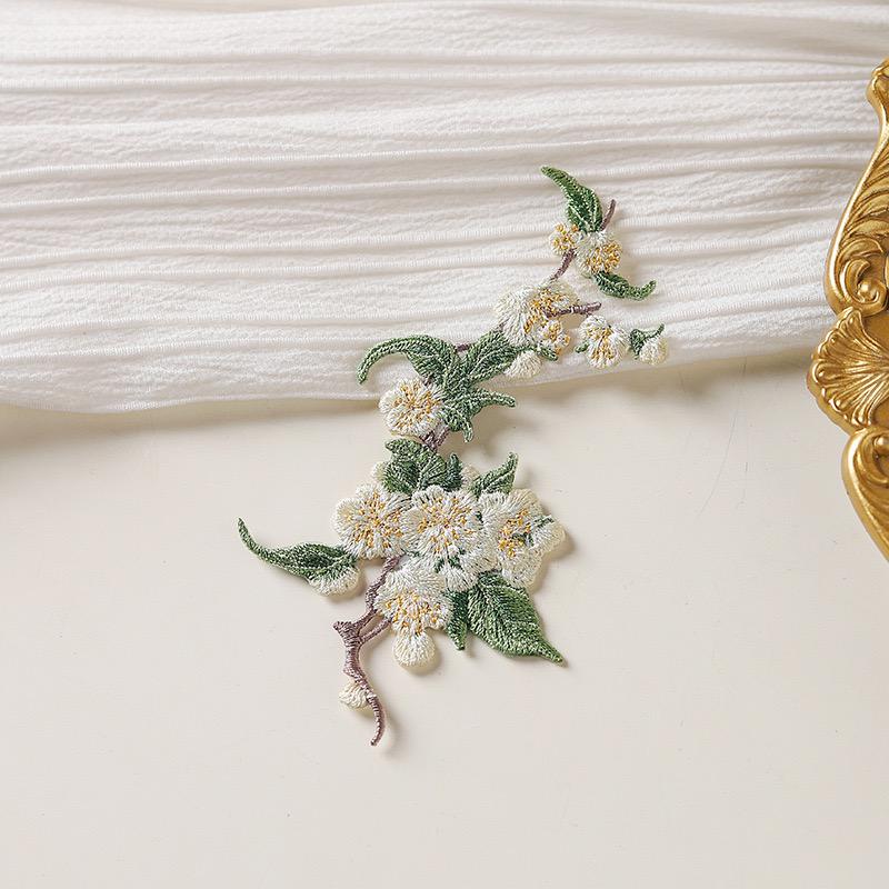 Ancient Style Phalaenopsis Embroidery Patch for Clothes, Pants, Bags & Hanfu DIY