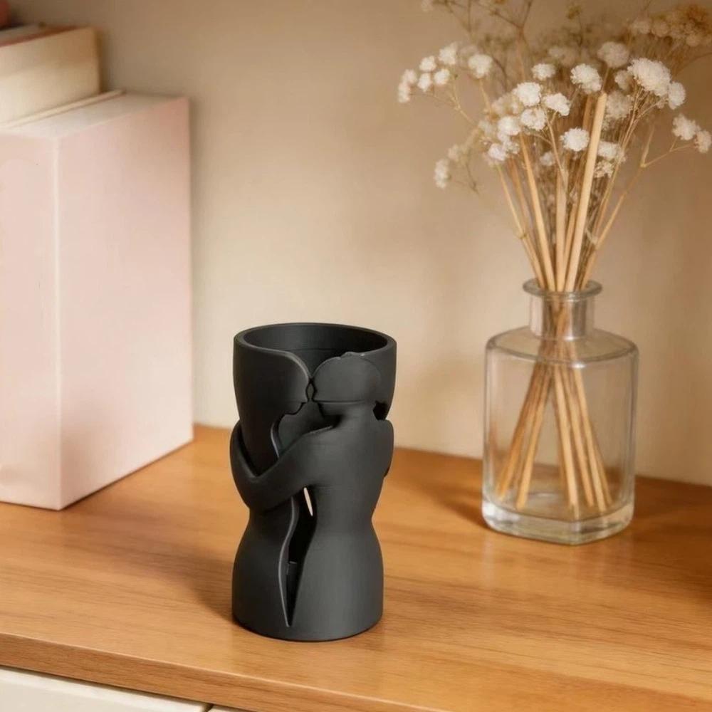 Abstract Shape 3D Couple Flower Vase Black Flower Holder Lovers Ornament Sculpture Bedroom