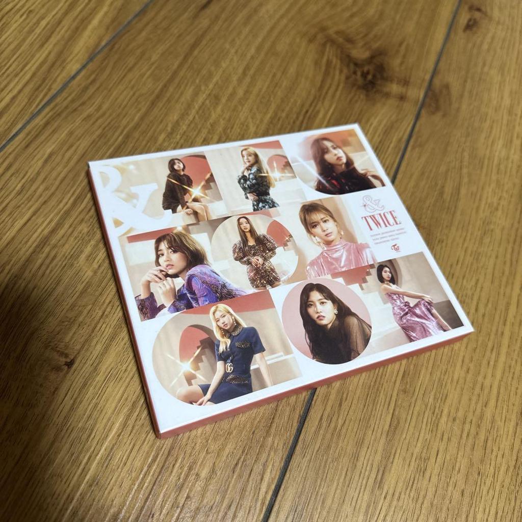 [USED] TWICE CD DVD