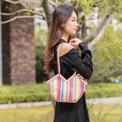 Dámská crossbody kabelka Rainbow Stripe Casual, všestranná tkaná taška přes rameno v zářivých barvách