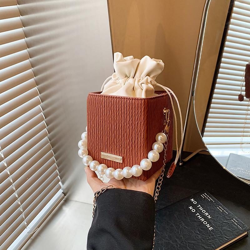 Chic And Stylish New Autumn Bucket Bag In Khaki Pink Black White And Brown For Women