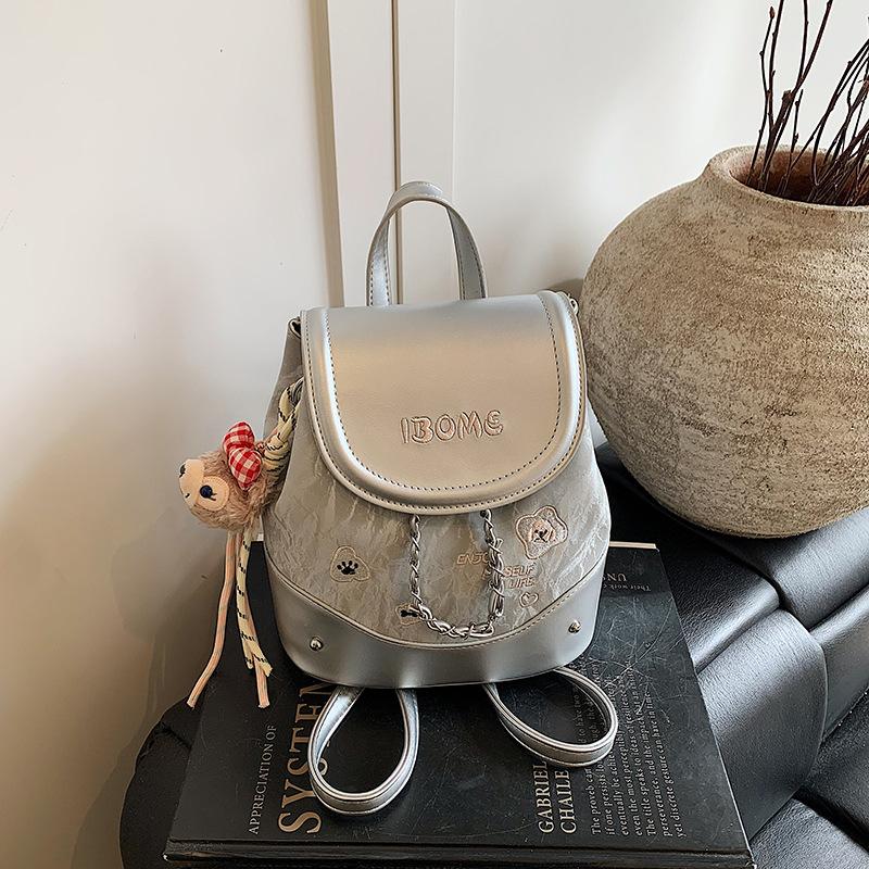 Casual Versatile Niche Women's 2025 Autumn and Winter New Small Schoolbag Commuter College Student Fashion Backpack