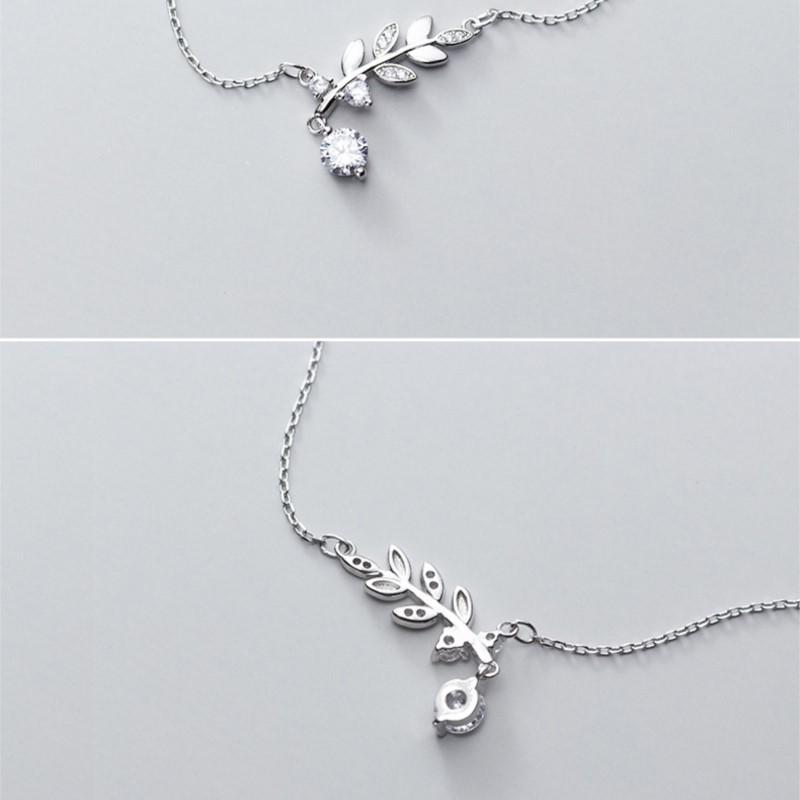 ANENJERY Zircon Leaf Shape Pendant Necklace for Women Sweet Simple Delicate Collarbone Chain Jewelry Collar Choker