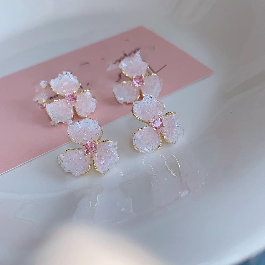 Zircon Crystal Flower Stud Earrings Korean Sweet Girl Heart Earrings Fashion Versatile Temperament Atmosphere Earrings