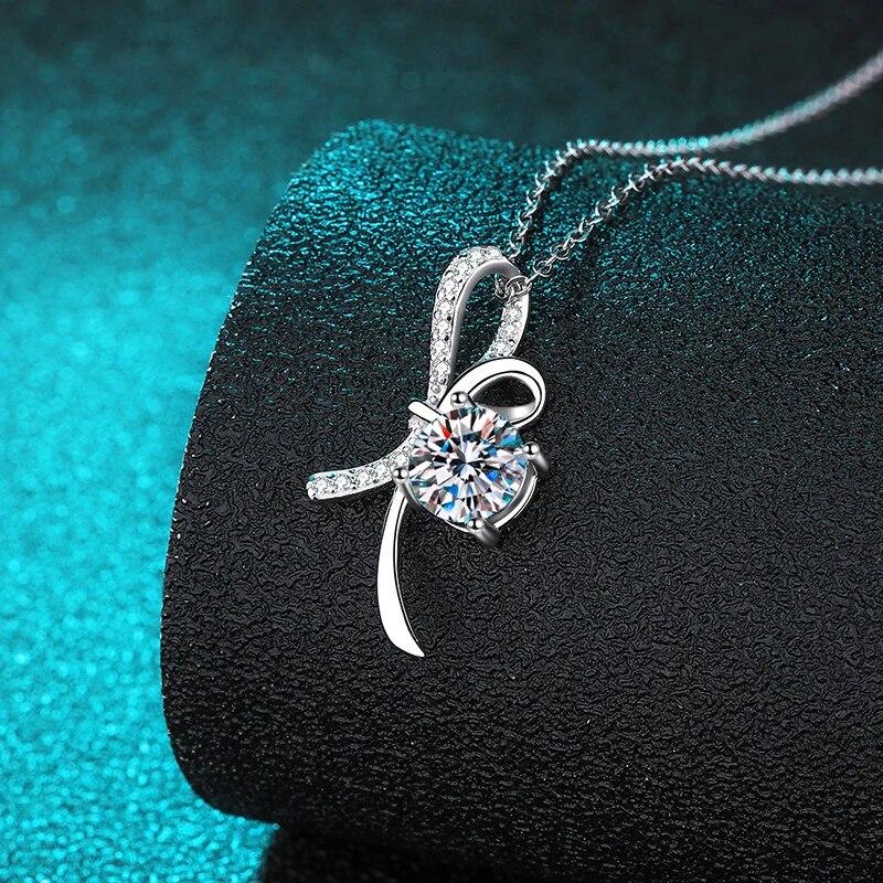D color Plated White Gold 1ct Moissanite Pendant for Women D Color Bow-knot Sparkling 100% S925 Sterling Silver Jewelry